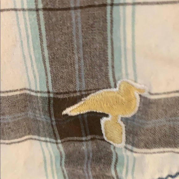 Ladies button down - Picture 3 of 5